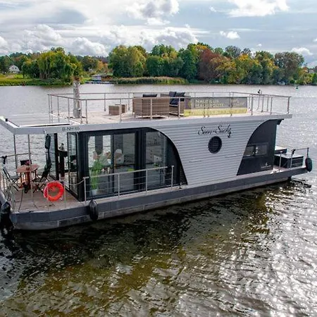 Houseboat On The Dahme, Wildau